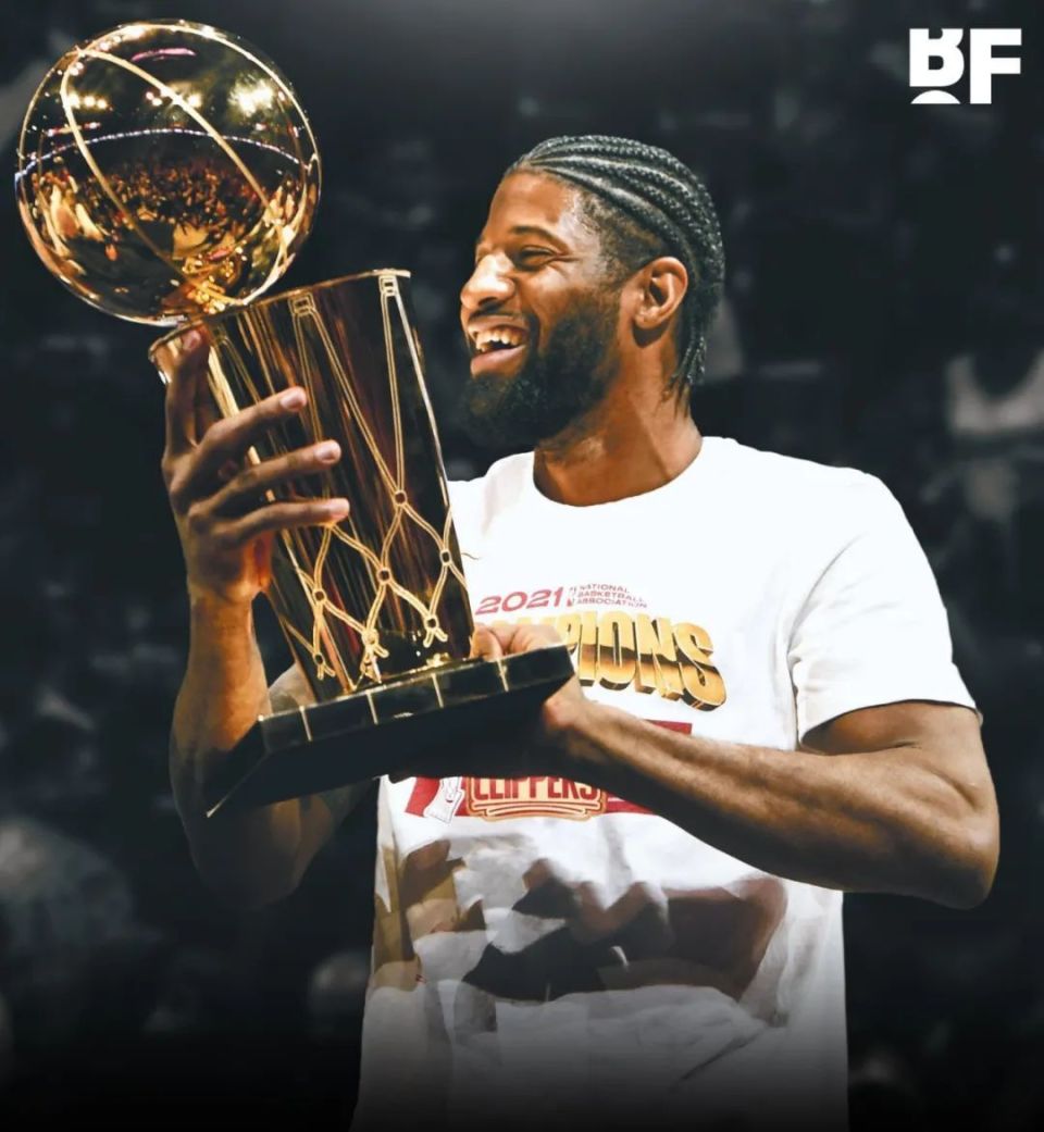 意媒：弗拉霍维奇已接受检查，确定为内收肌紧张未出现损伤（意媒：弗拉霍维奇检查结果为内收肌紧张，未见损伤）