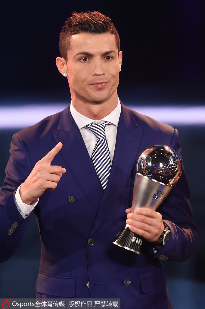 利物浦主帅阿利松表示萨拉赫缺席对阵国际米兰比赛他所作所为后果（阿利松：萨拉赫缺席战国米需承担后果）