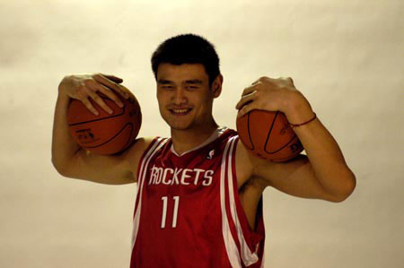 阿尔巴尼亚中场：比赛70分钟内，我们与英格兰的水平不相上下（阿尔巴尼亚中场称：前70分钟我们与英格兰势均力敌）