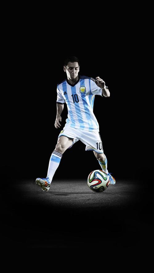 布伦森过去7场比赛场均31.6+6，复出后尼克斯4胜1负（布伦森近7场场均31.6分6助攻，复出后助尼克斯取得4胜1负）