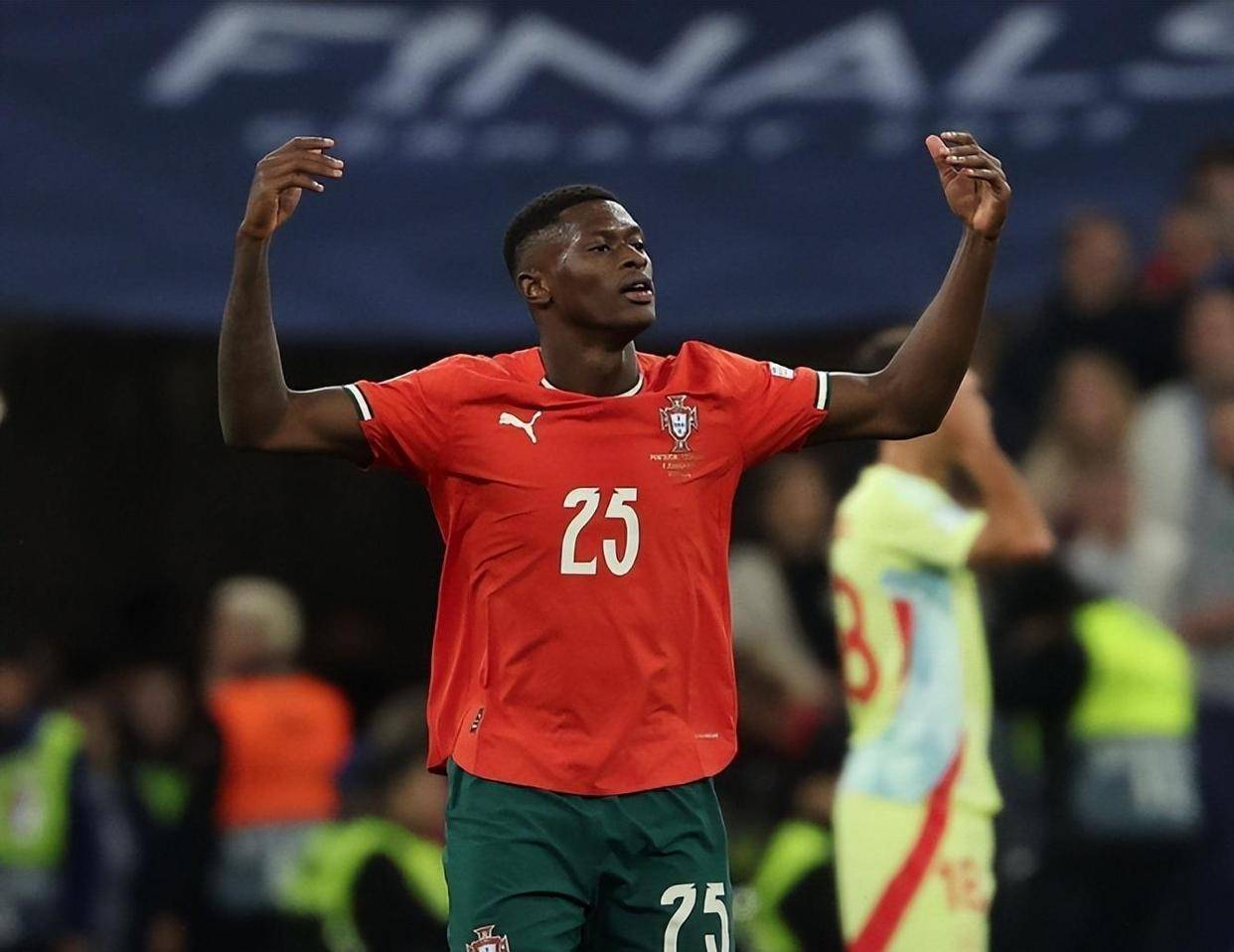 前NBA球员罗德尼·罗杰斯去世，曾荣膺联盟最佳第六人（前NBA球员罗德尼·罗杰斯逝世，曾获最佳第六人称号）