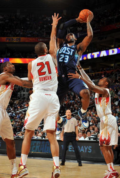 足协举办年度教练研修班，亚欧足球专家进行主题分享（足协召开年度教练研习会，亚欧足球专家带来专题分享）