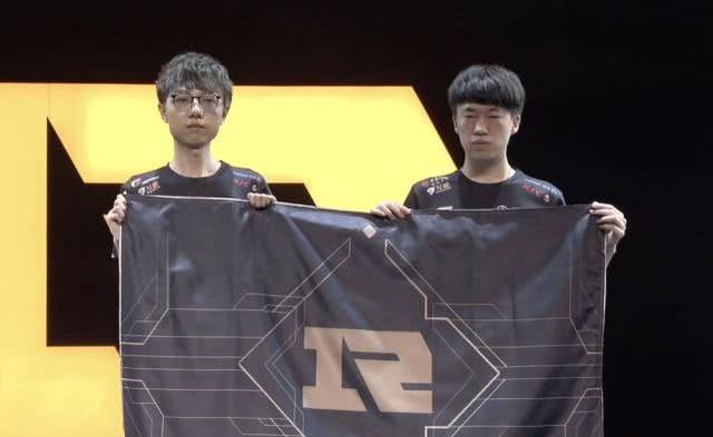 而普通球员 而普通球员